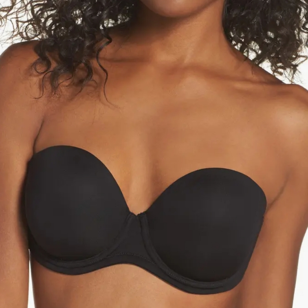 Wacoal Red Carpet Black Strapless Convertible Bra